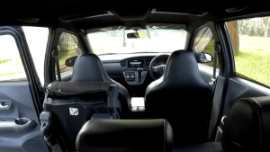 interior toyota calya dan fitur kabin